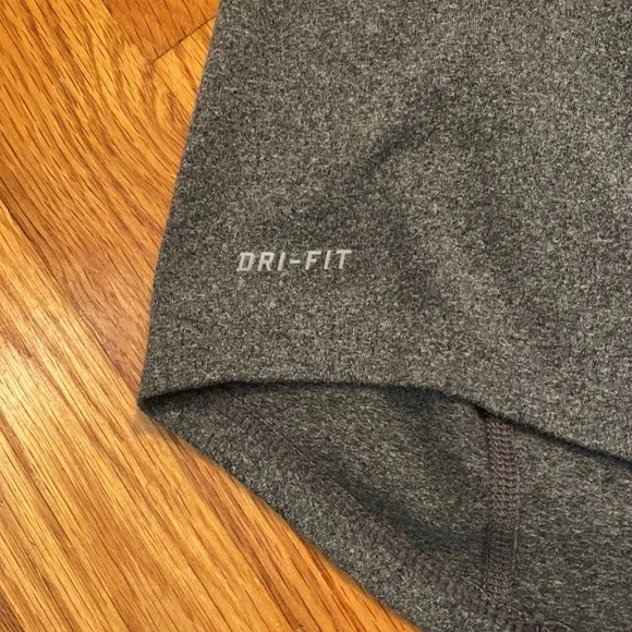 Nike Element DriFit 1/4 Zip - Picture 5 of 16